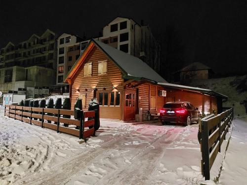 Zara Chalet
