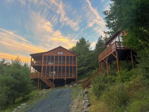 Cabin in Lost City WV with Hot Tub and Pet Friendly