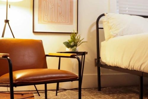 Spacious Private Room & Shared Comfort in Lafayette, USA