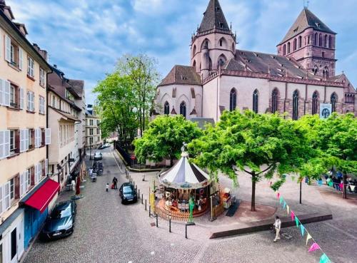 Appartement vue sur le Marché de Noel, Strasbourg (photo 3)