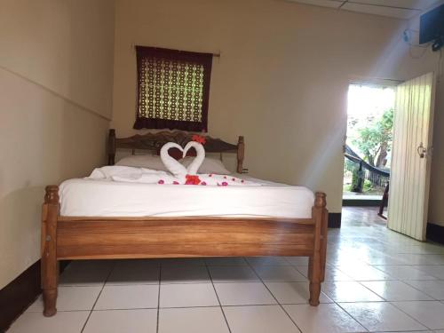 1 double bed