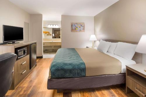 Econo Lodge in Hendersonville, USA