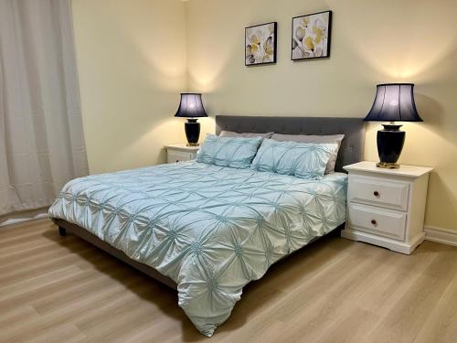 Two-bedroom Suite with King Bed-4 Minutes to The Falls