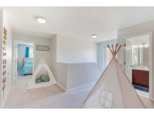 Best place to unwind and have lots of fun! Best place to unwind and have lots of fun!