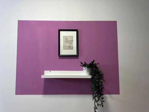 Spacious Mini Partition Room Near Emirates Mall, Dubái (foto 2)