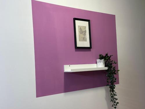 Spacious Mini Partition Room Near Emirates Mall, Dubái (foto 10)