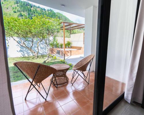 HolyBaños Amazing 3BR Villa with Hot Tub