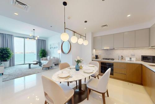 Vacationer Holiday Homes I Gorgeous 1 Bedroom I Private Beach Access & Infinity Pool Acces, Dubai (photo 3)