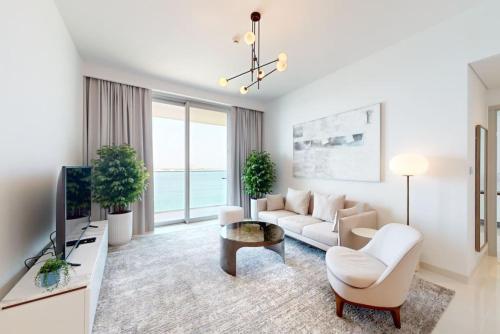Vacationer Holiday Homes I Gorgeous 1 Bedroom I Private Beach Access & Infinity Pool Acces, Dubai (photo 9)