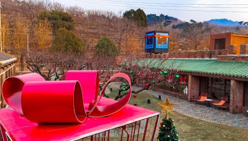 514033373 Brickyard Retreat at Mutianyu Great Wall Adjoin to Mutianyu Great Wall - Room with the View of Great Wall - Free Chinese massage experience - Vehicle Shuttle Service - International Catering - SPA& Nail Beauty Facilities