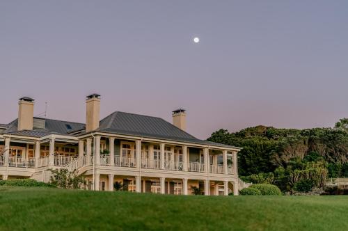 Rosewood Kauri Cliffs