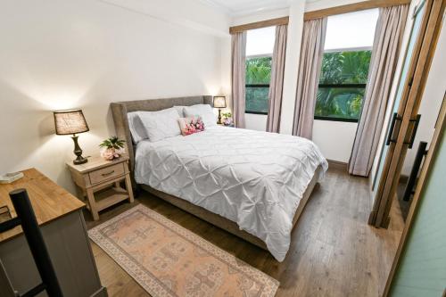 ORCHID SUITES - Historic Palm Beach Hotel Condominium