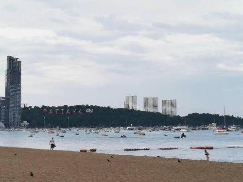 파타야 더 원 호텔 (The One Hotel) 3성급 호텔 수영장