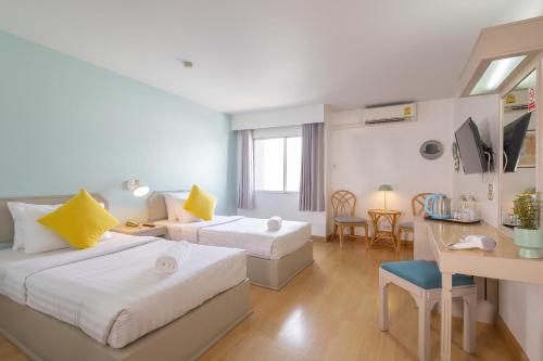 Green Palace Hotel