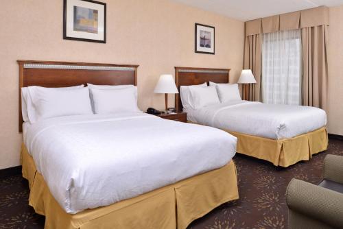 Holiday Inn Express Hotel & Suites West Chester, an IHG Hotel