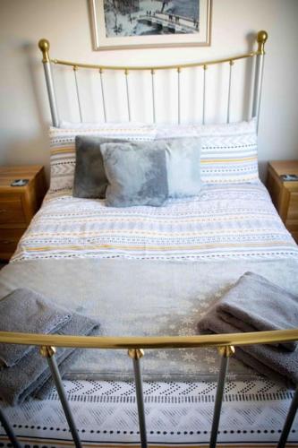 Botany Bay House with Hot Tub, close to Beach