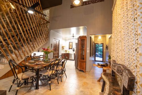 Floor plans, Villa Palmeras with jungle views pool near MA in Barrio Inmaculada