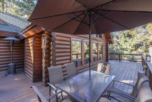 Altitude Adjustment with backyard, BBQ, and game loft Altitude Adjustment with backyard, BBQ, and game loft