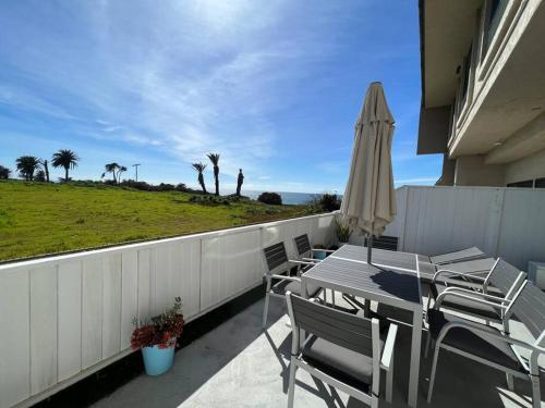 Beachfront Luxury Escape AC & Tesla charger in Solana Beach, Vereinigte Staaten von Amerika
