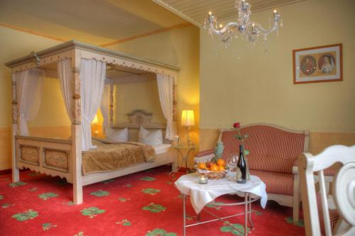 Sleeps 4