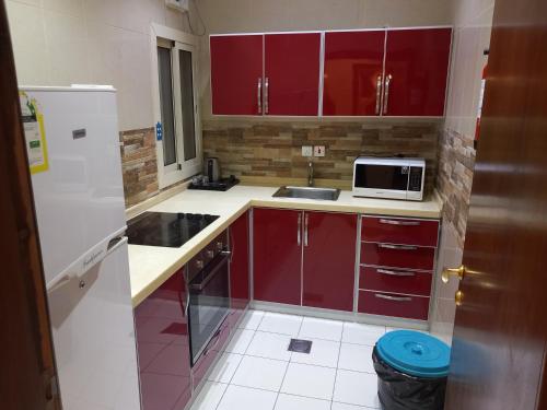 Konyha, يودل للشقق المخدومة in Al Manar