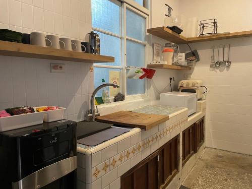 拾號行旅民宿 in Xihu Township