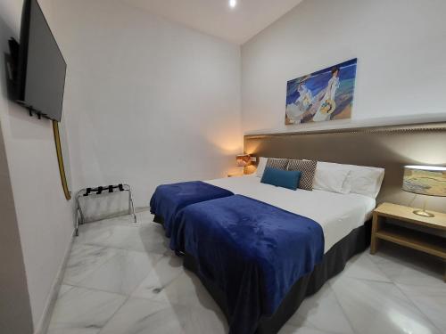 Casa Gloria Apartments - image 7