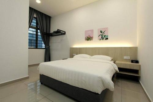 Unique 3 Storey Near Jonker@Heritage (max 25pax) Unique 3 Storey Near Jonker@Heritage (max 25pax)