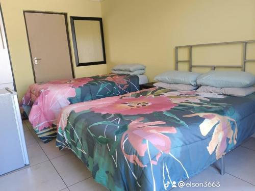 ELSON LODGE K1 in คาเทิลฮอง