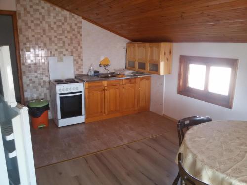 Two-Bedroom Apartment with Sea View image 1