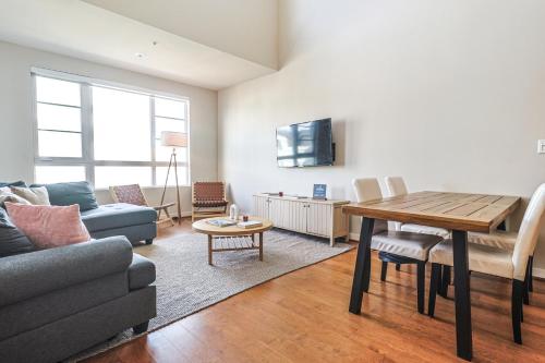 Priceless & Comfy 3BDR & 3BTH LA