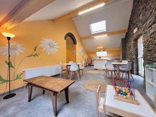 Gîte de Groupe de la Semois (Gite de Groupe de la Semois) in Alle