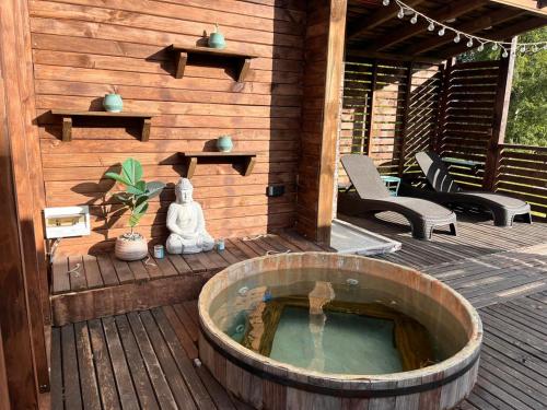 PARCELA DE AGRADO LAGO RANCO todas las instalaciones con uso exclusivo (PARCELA DE AGRADO CON PISCINA LAGO RANCO todas las instalaciones con uso exclusivo capacidad 20 pers) in Lago Ranco