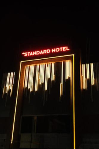 New Standard Hotel , Gorakhpur