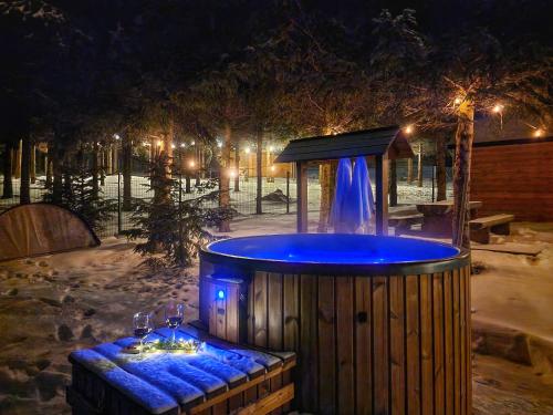 NOVAK CHALET domki z balią Krynica Zdrój (NOVAK CHALET domki z balia Krynica Zdroj) in Ropki