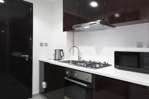 Studio Apartment in Merano Tower by The S Holiday Homes - image 2