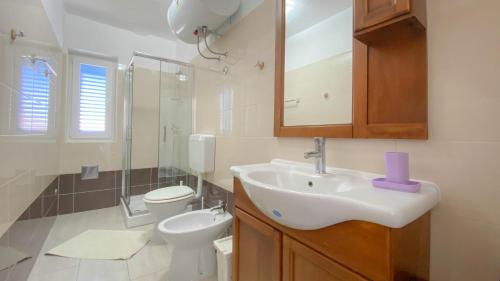 حمام, Belvedere gore in Dajla