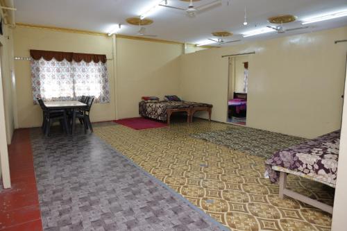180m² 2 slaapkamer, 2 privé badkamer Vrijstaande woning in Abids (For Families-10 Guests.) near Taj Falaknuma Palace