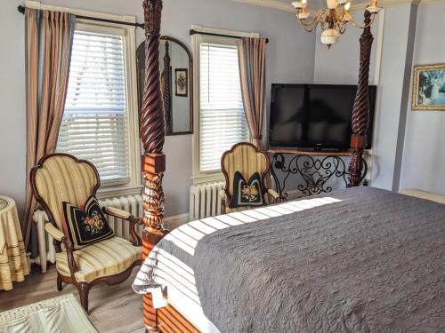 room detail thumbnail 1