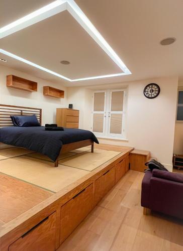 Wood studio flat, Londyn