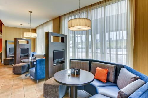 Courtyard by Marriott Bridgeport Clarksburg