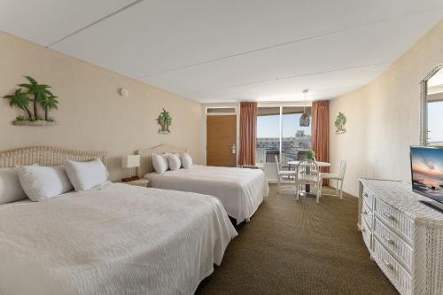 Waikiki Oceanfront Inn