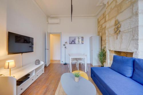 One-Bedroom Apartment image 5