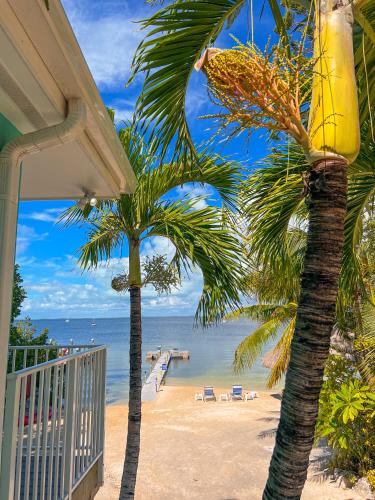 Sunset Cove Beach Resort