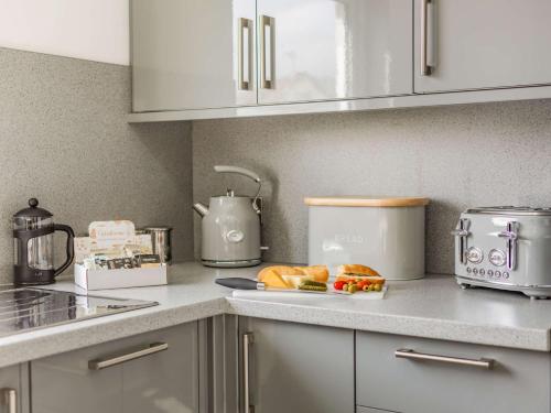 2 bed in Keswick 86782 - Tap to explore photos