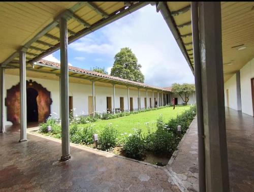 Hermosa casita en centro de Cuenca