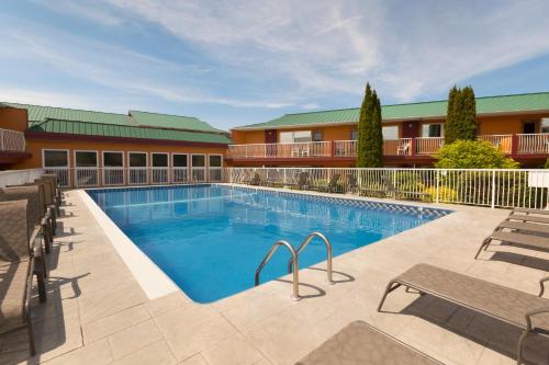 Days Inn by Wyndham Penticton Conference Centre