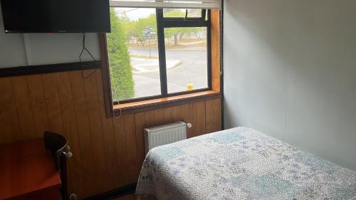 1 twin bed