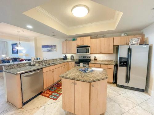 108 Holiday Isle -Sweet Magnolia Breeze image