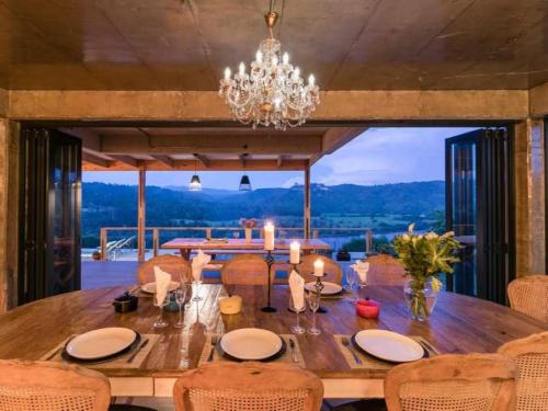 Fasiliti, CLOUD 9 - KNYSNA DREAM HOME in Knysna